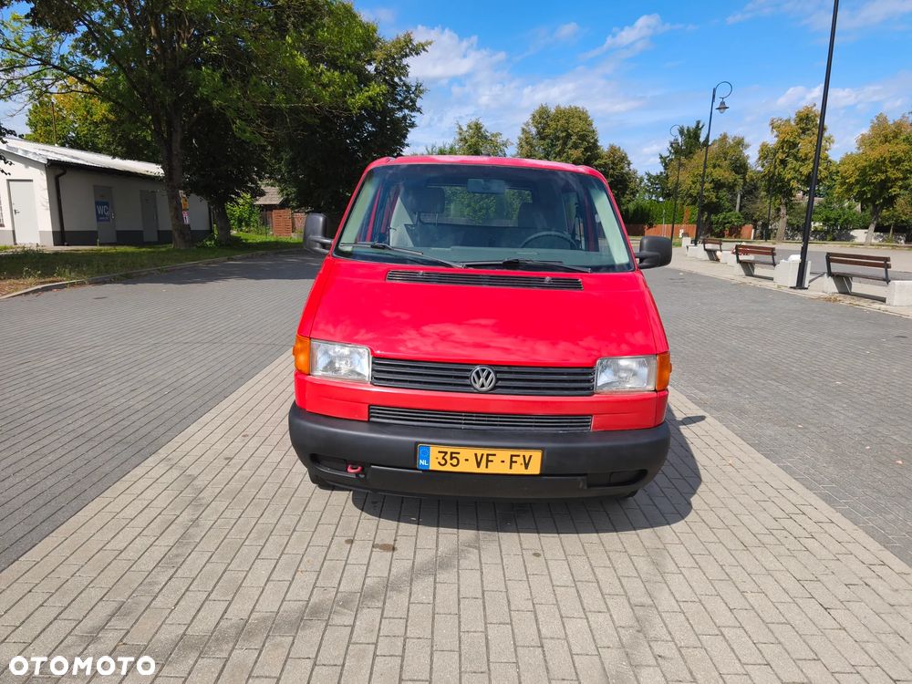 Volkswagen Transporter - 9