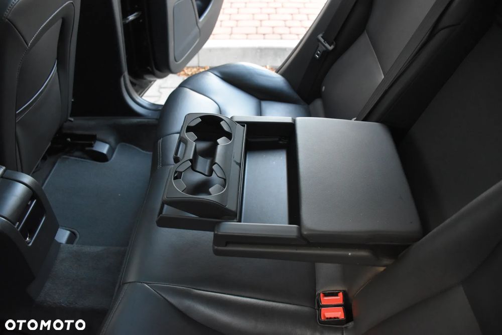 Volvo XC 60 D3 Geartronic Summum - 25
