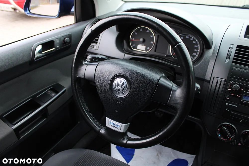 Volkswagen Polo 1.4 Comfortline - 20