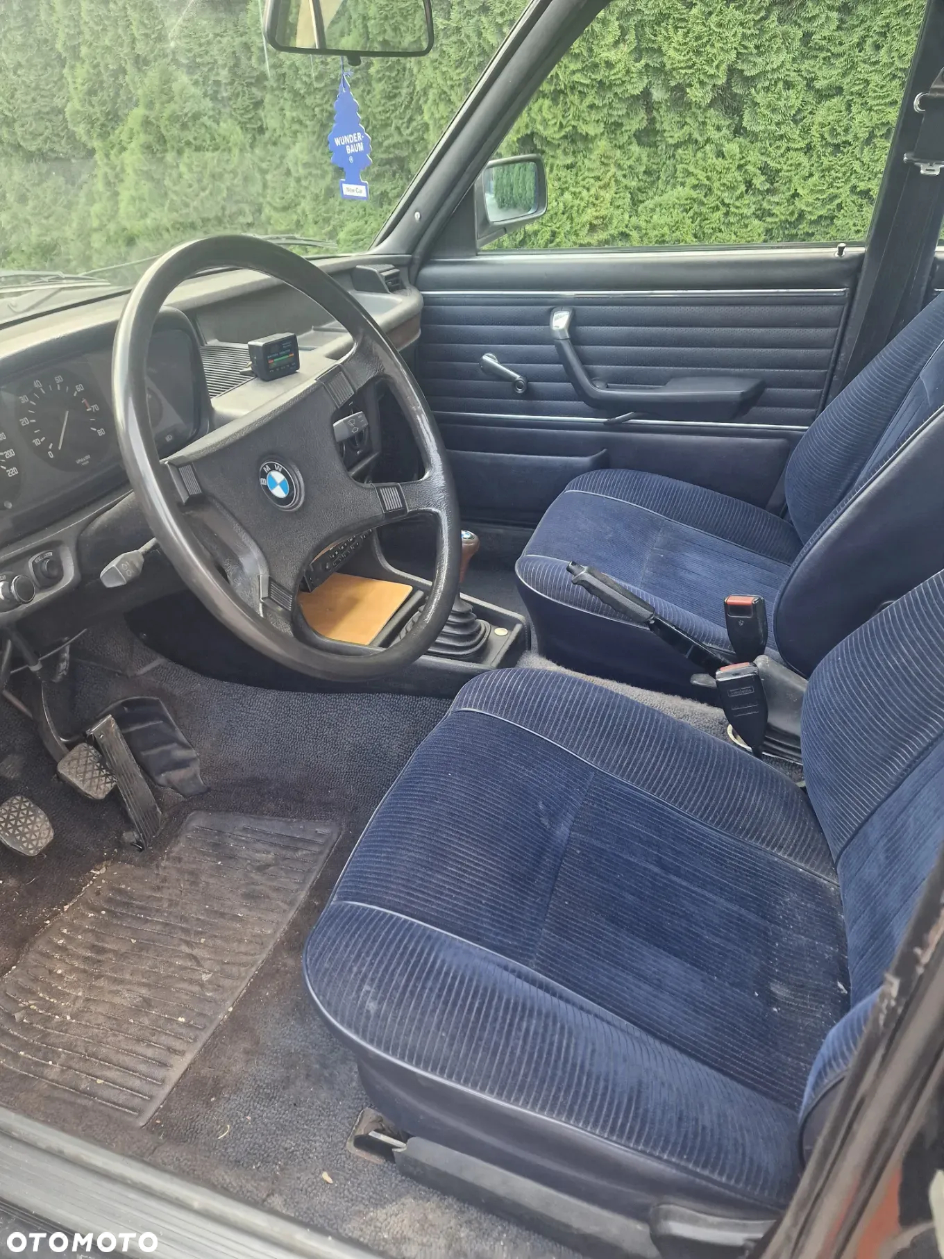 BMW Seria 5 518 i - 9
