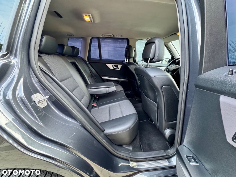 Mercedes-Benz GLK 350 CDI DPF 4Matic 7G-TRONIC - 22
