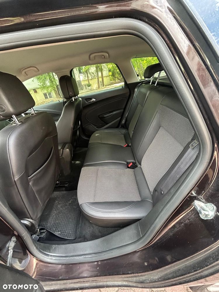 Opel Astra 1.7 CDTI Cosmo - 11