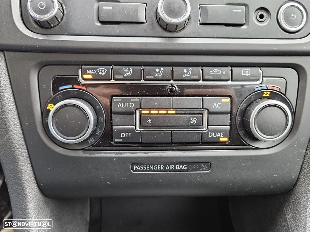 VW Golf 1.6 TDi Confortline - 26