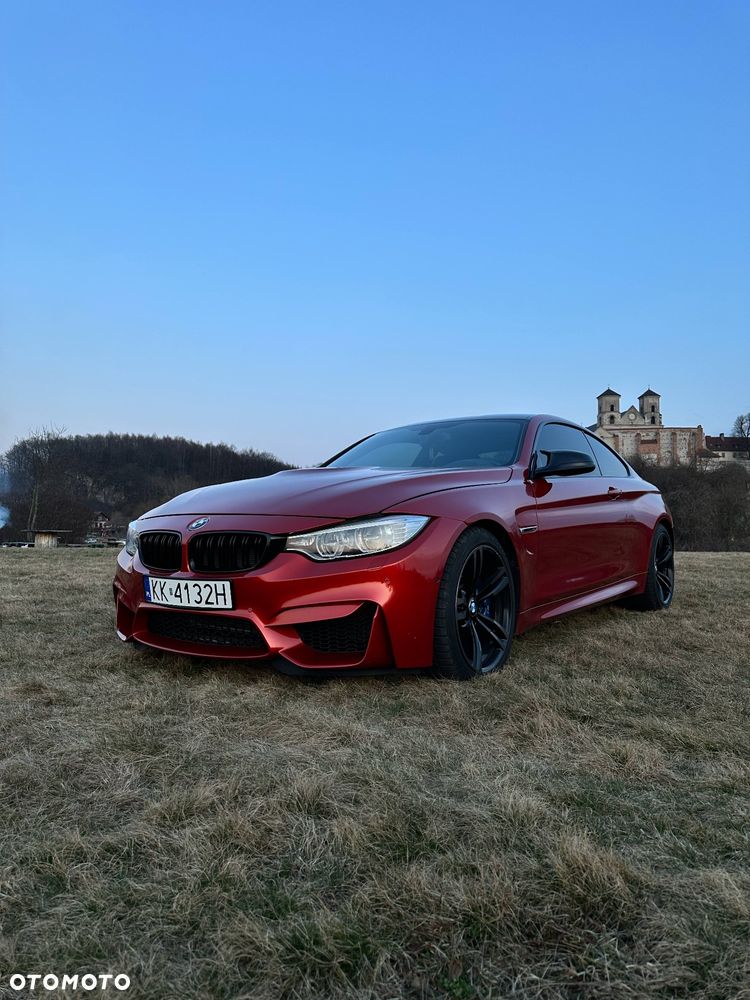 BMW M4 Coupe DKG - 2
