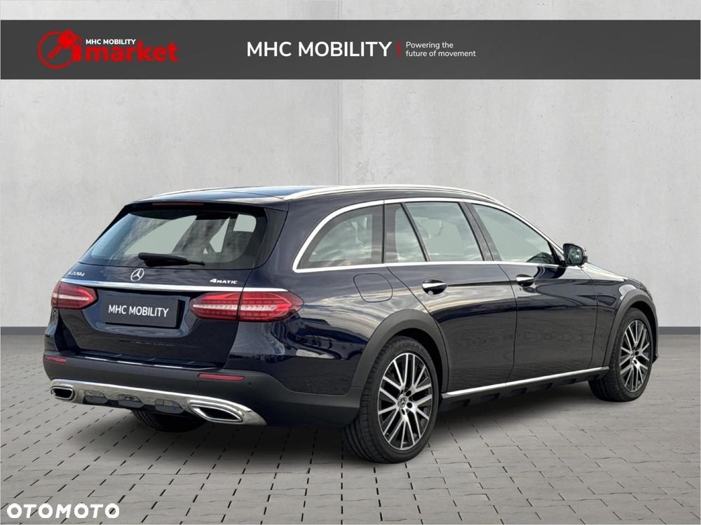 Mercedes-Benz Klasa E 220 d 4-Matic All-Terrain Avantgarde - 6