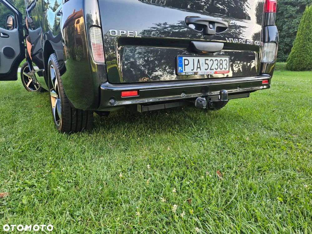 Opel Vivaro - 10
