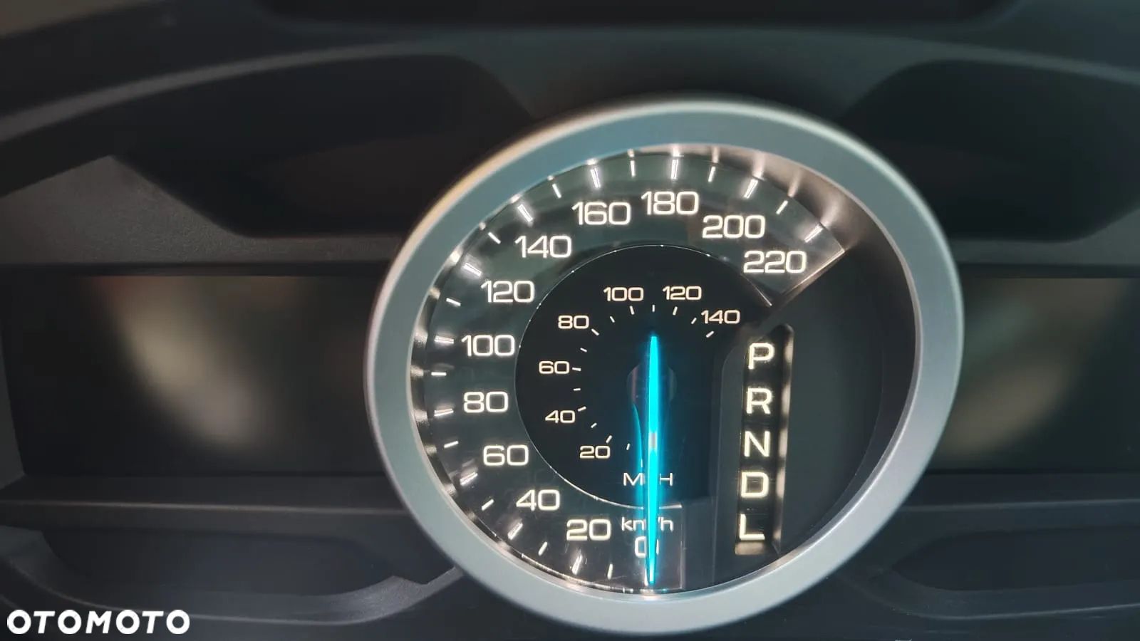 Ford Explorer - 7