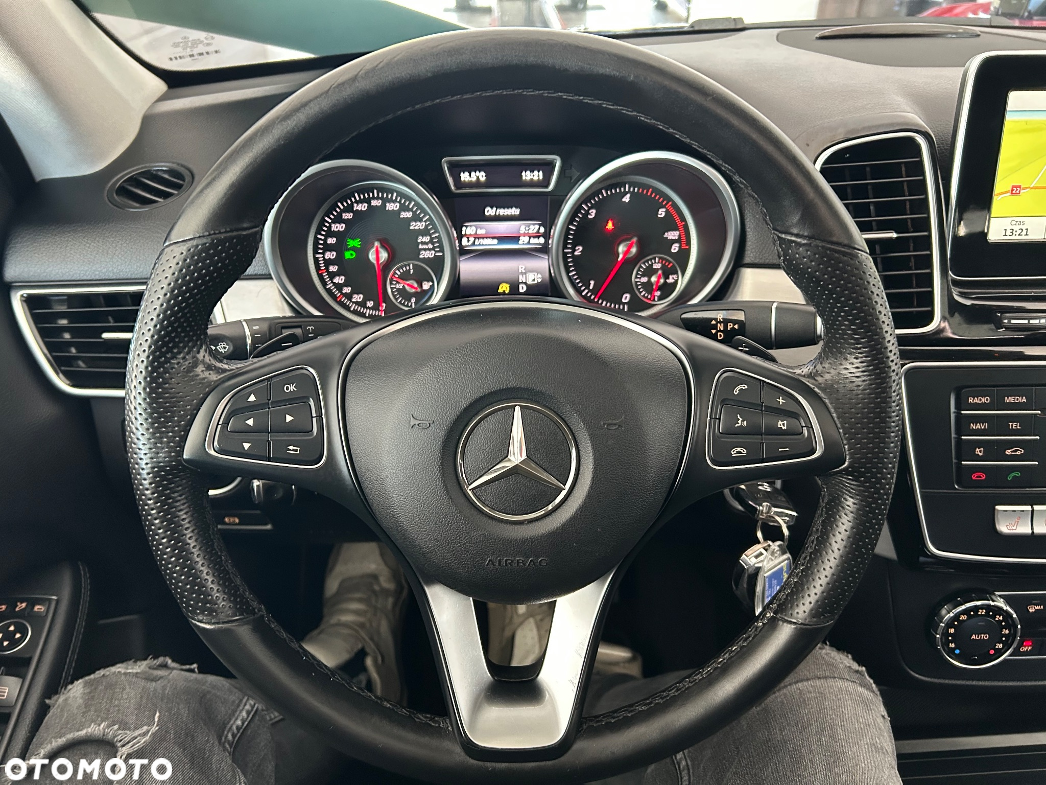 Mercedes-Benz GLE 250 d 4Matic 9G-TRONIC - 35