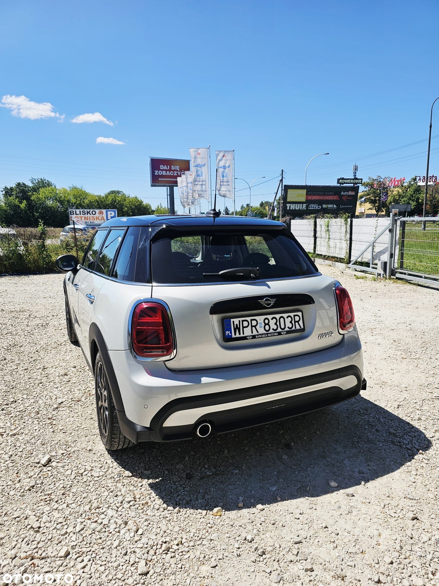 MINI Cooper Standard - 5