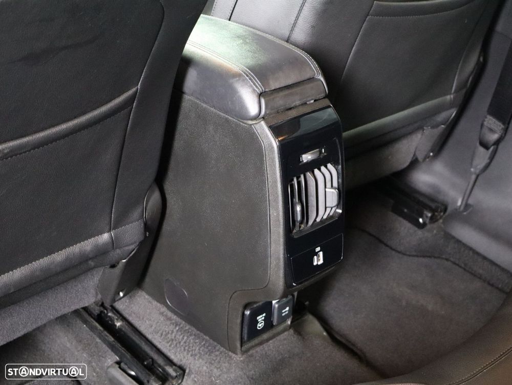 Jeep Compass 1.3 TG Limited - 18