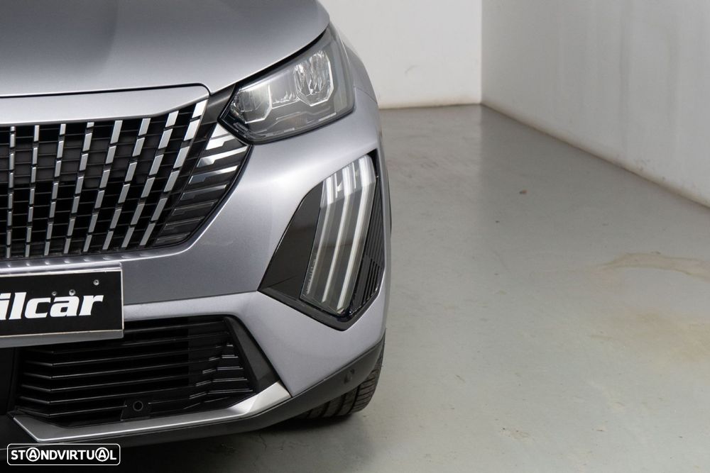 Peugeot 2008 1.2 Hybrid Allure e-DCS6 - 19