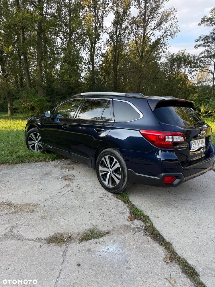 Subaru Outback 2.5i Exclusive (EyeSight) Lineartronic - 2