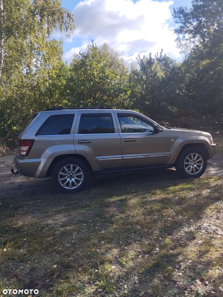 Jeep Grand Cherokee 2005 photo 5
