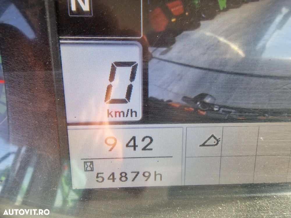 Hitachi ZW220, CUPA 3,5mc, 2018, 24.,392km, 5.880h, consum mediu 8l/h, Gresare automata, Anv MICHELIN 60% OK, ridica 15t, motor 201CP stage IV, basculare cupa la 4,2m, CUPLA RAPIDA, Posibilitate leasing 3 ani, PROMOTIE 86900 EUR+Tva - 36