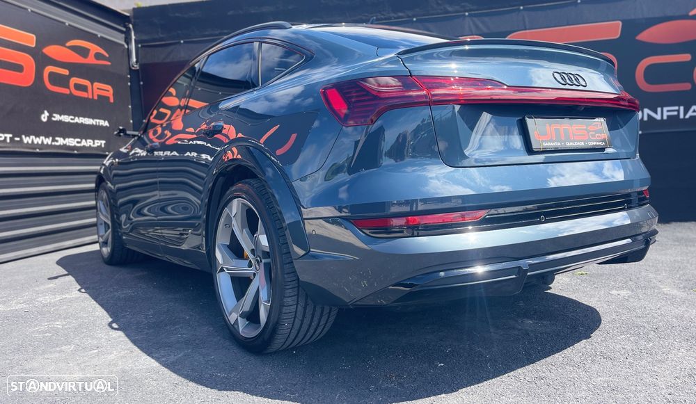 Audi e-tron S quattro - 16