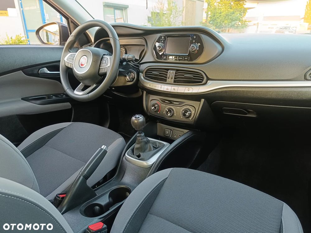Fiat Tipo 1.6 MultiJet Easy - 29