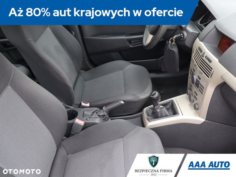 Opel Astra - 10