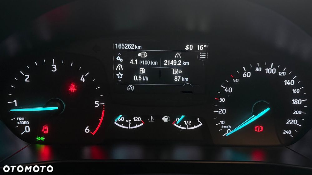 Ford Focus 1.5 EcoBlue Connected - 26