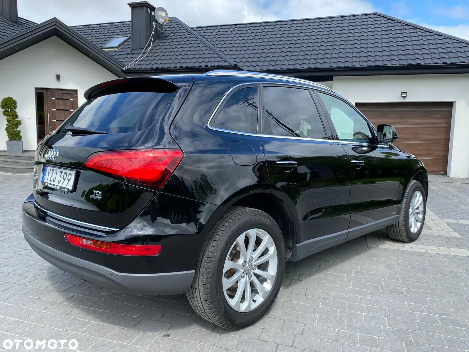 Audi Q5 2.0 TDI quattro design - 4