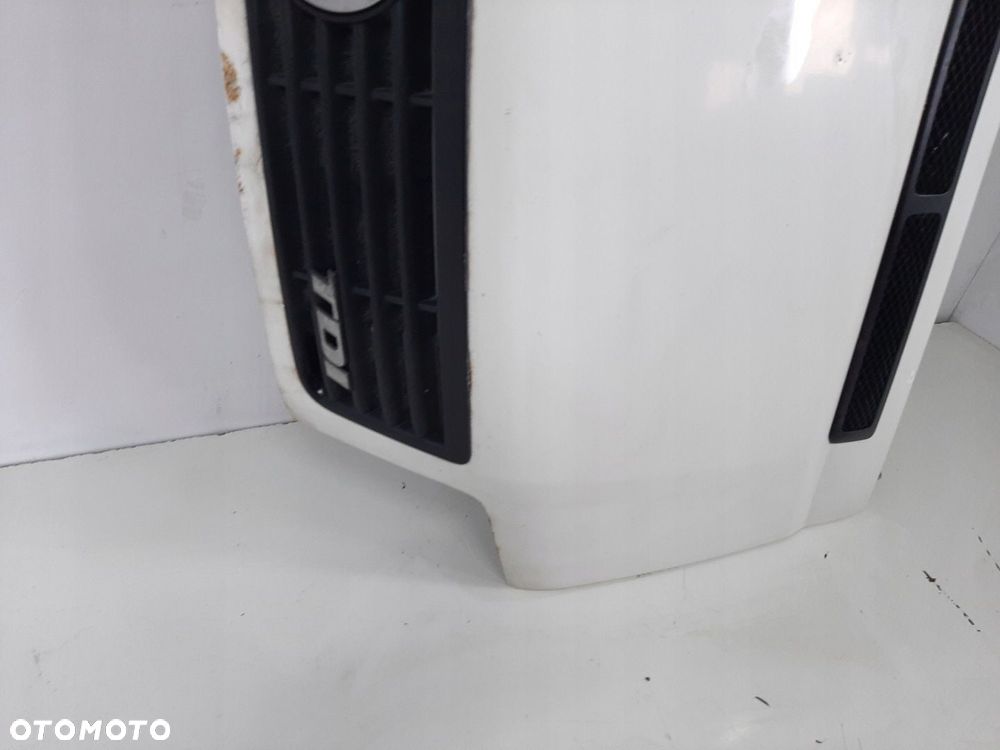 VW LT35 2.5TDI 2003R MASKA ATRAPA ZAWIASY KOD R902 2D1823033A - 3