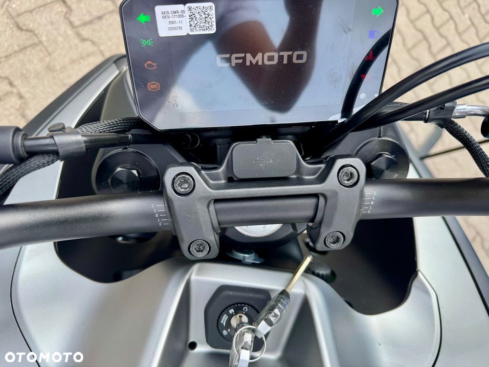 CFMoto NK - 15