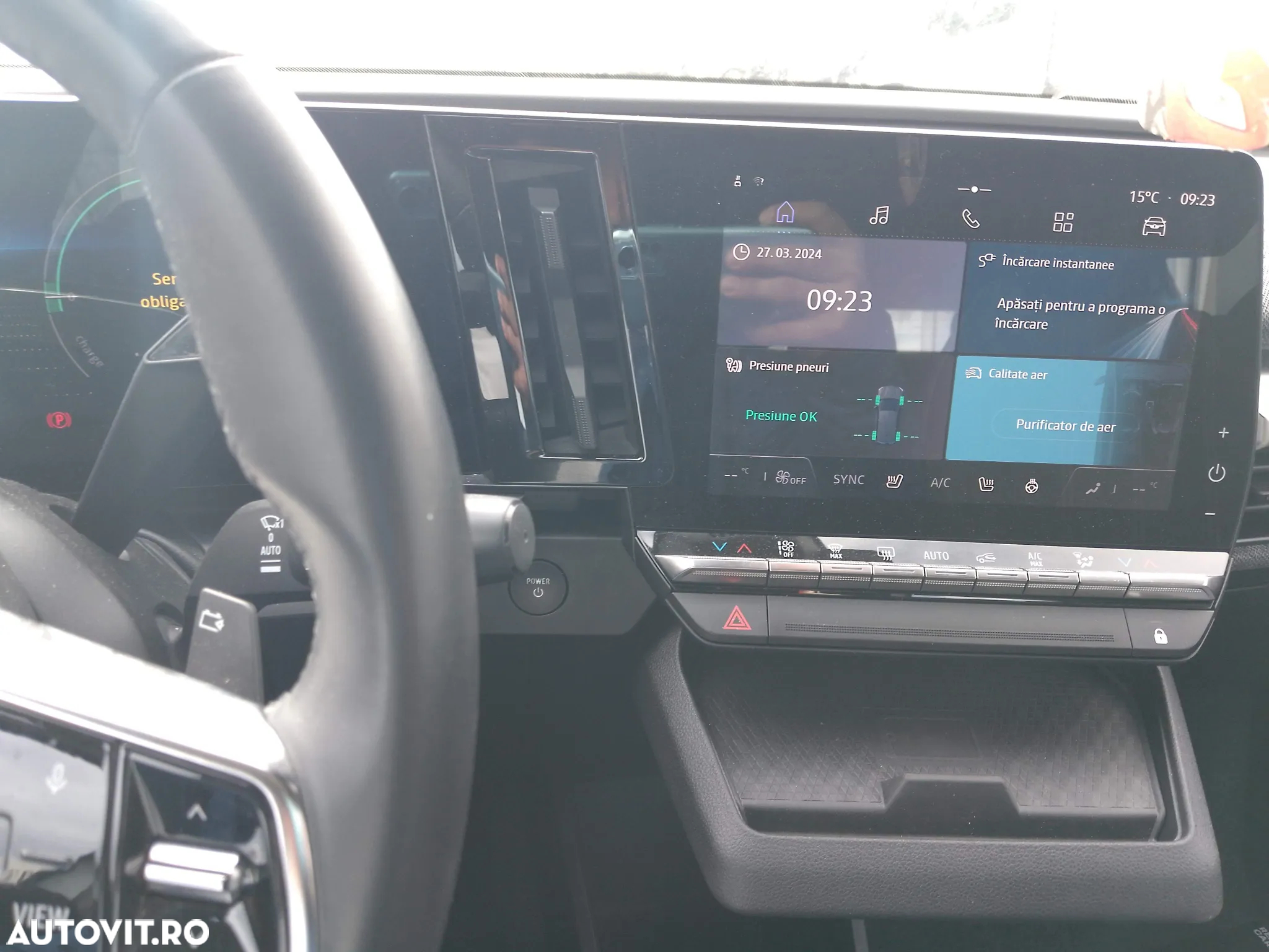 Renault Megane E-TECH EV40 standard charge equilibre - 13