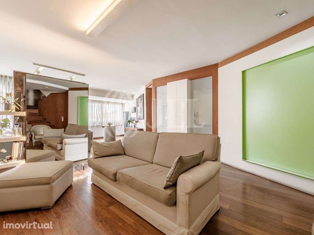 Apartamento T3 duplex com garagem, em Serralves, no Porto - Grande imagem: 5/32