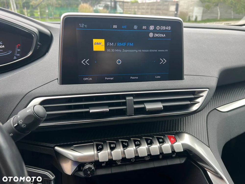 Peugeot 3008 1.5 BlueHDi Active Pack S&S EAT8 - 20