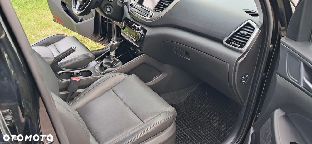 Hyundai Tucson 1.6 T-GDI Style 4WD - 18