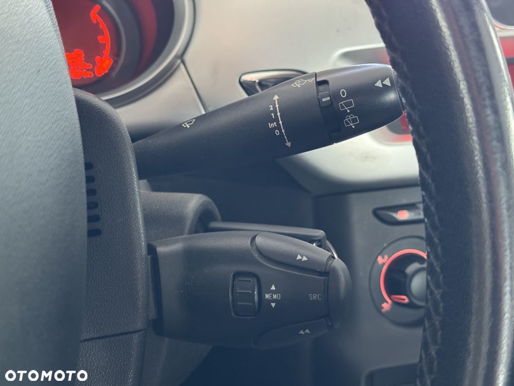 Citroën C3 1.4 HDi Impress - 23