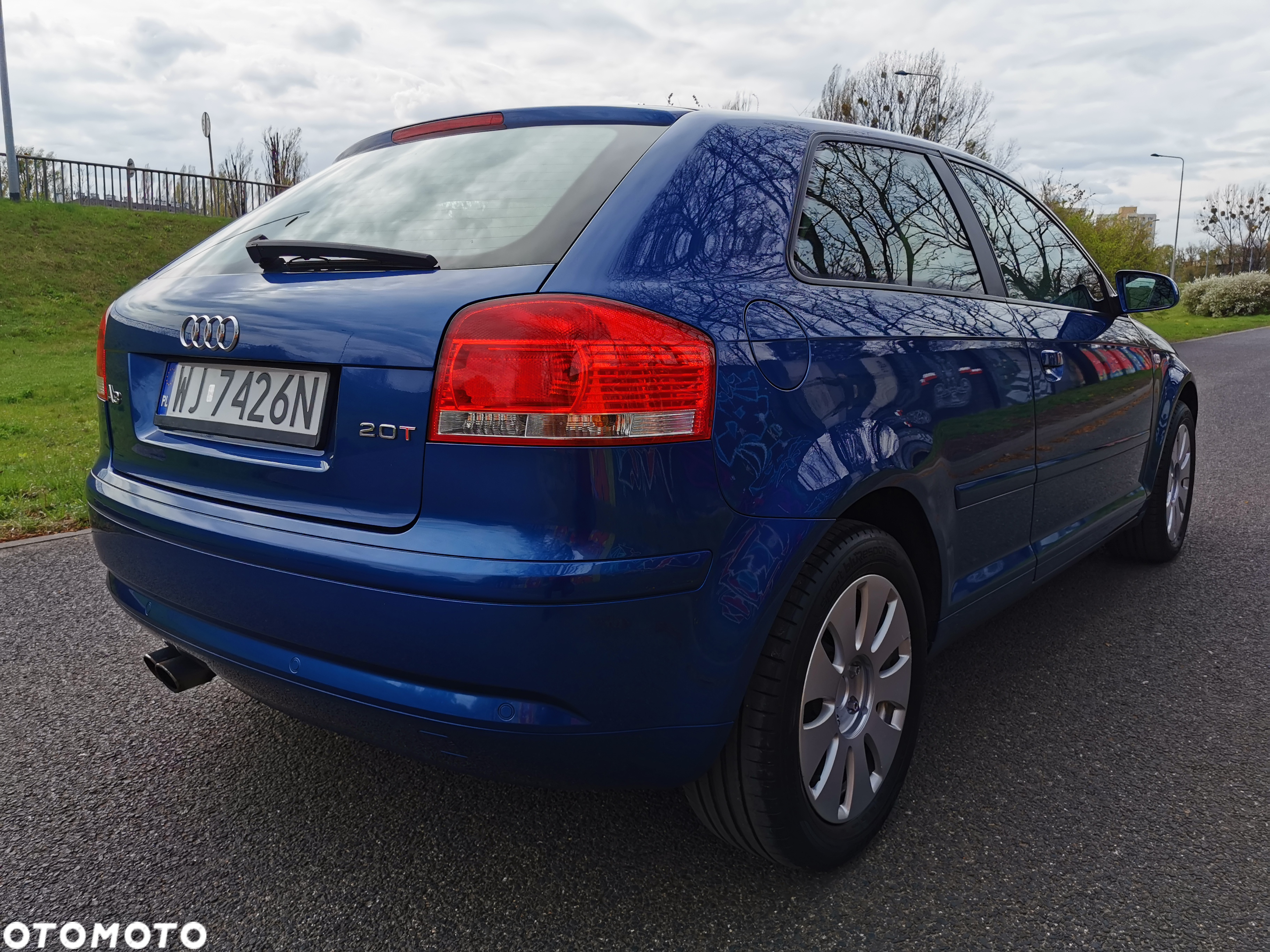 Audi A3 2.0T FSI Attraction - 4