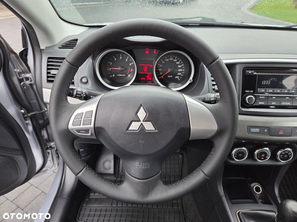 Mitsubishi Lancer Sportback 1.6 ClearTec - 11