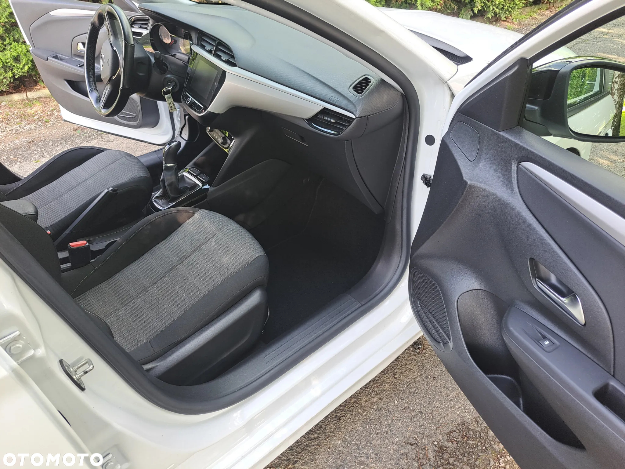 Opel Corsa 1.2 Edition S&S - 12