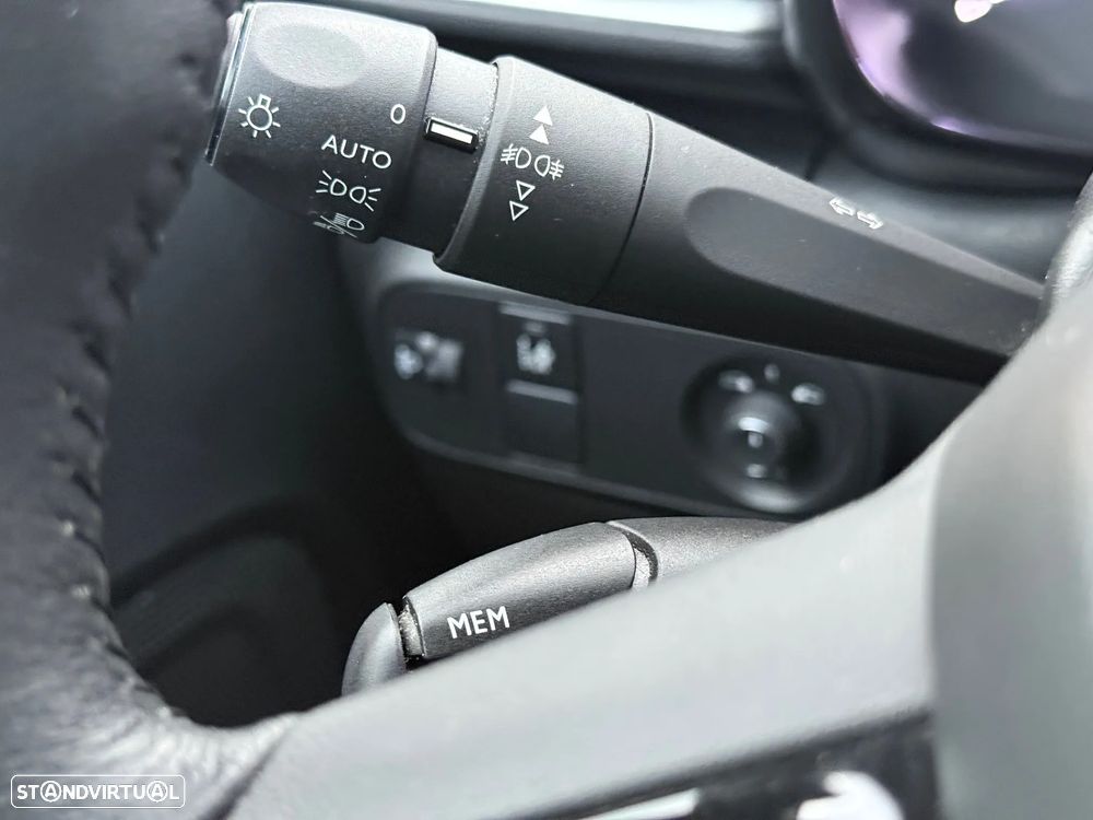 Citroën C3 1.2 PureTech Shine Pack - 5