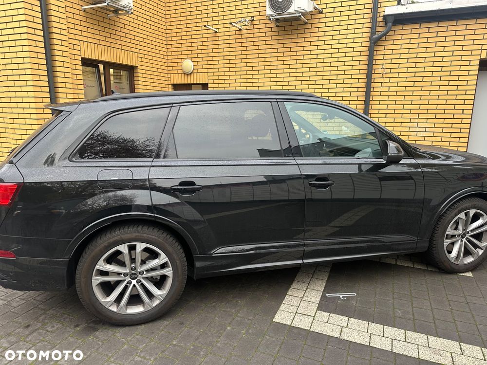 Audi Q7 50 TDI mHEV Quattro S Line Tiptr - 4