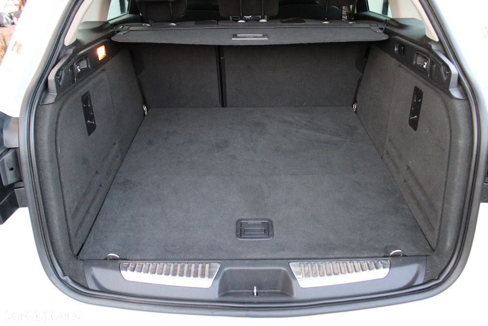 Renault Laguna Grandtour ENERGY dCi 130 FAP Start-Stop Limited - 22