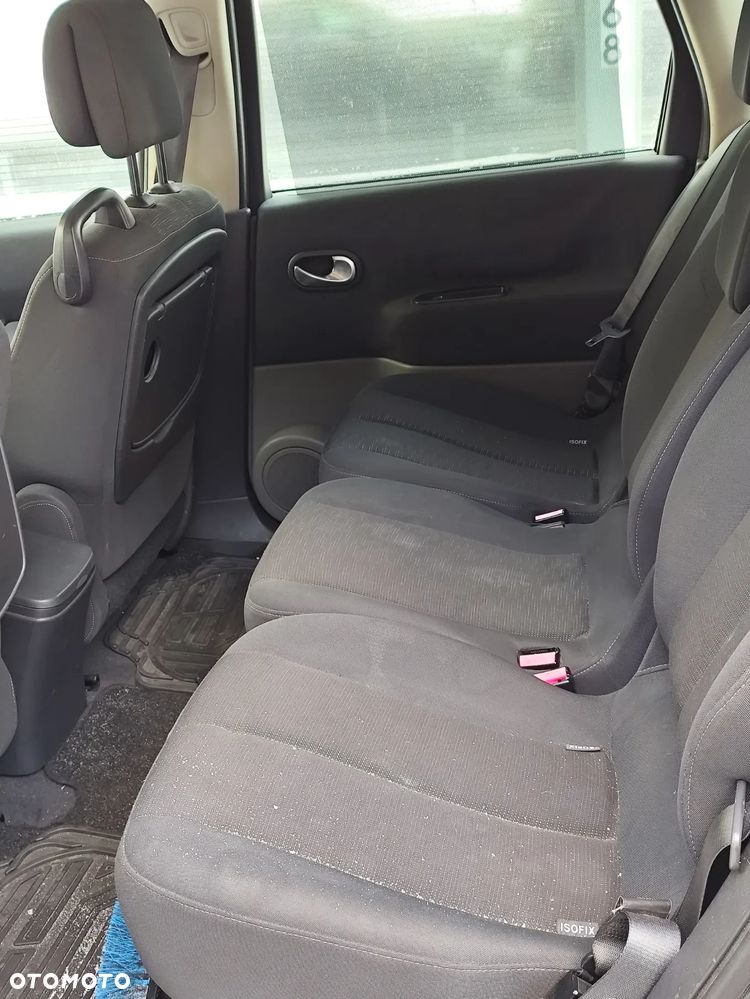 Renault Scenic 1.6 16V Expression - 7