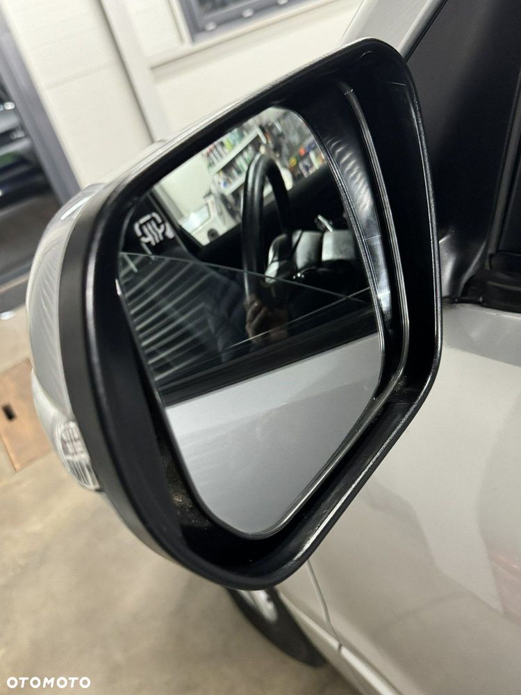 Suzuki Grand Vitara - 31