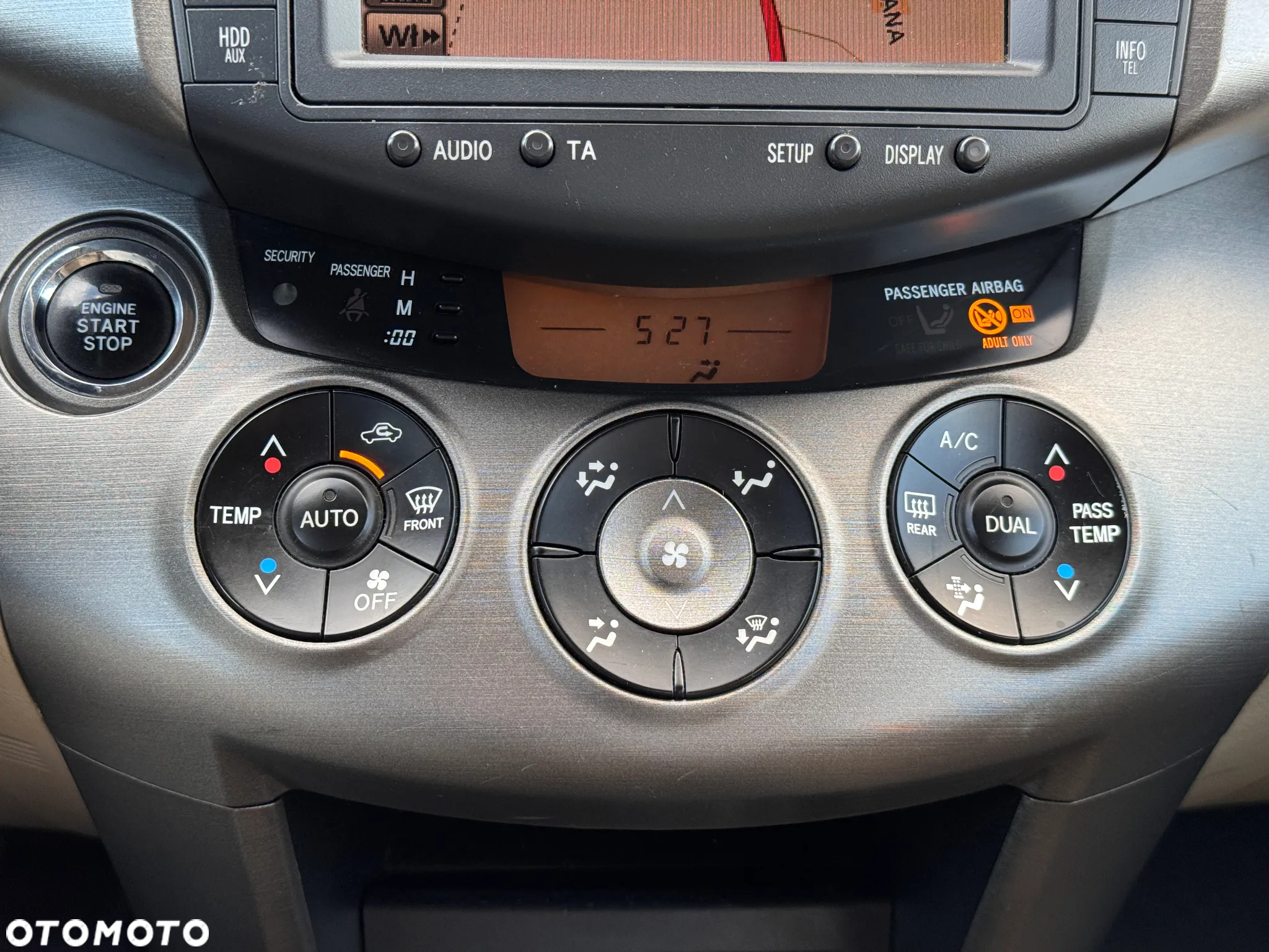 Toyota RAV4 2.2 D-CAT Premium - 13
