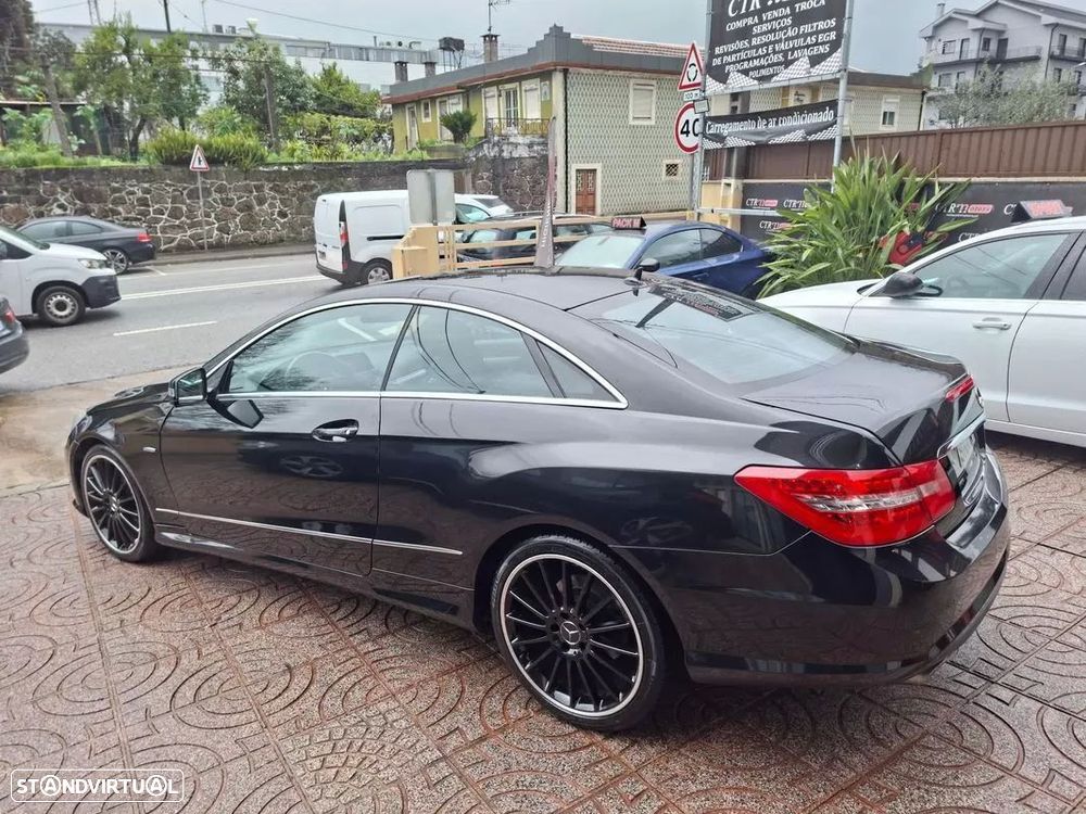 Mercedes-Benz E 250 - 12