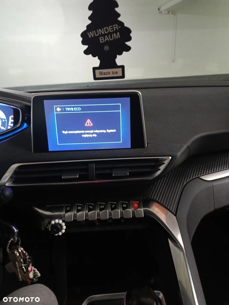 Peugeot 3008 1.6 BlueHDi Allure S&S - 16