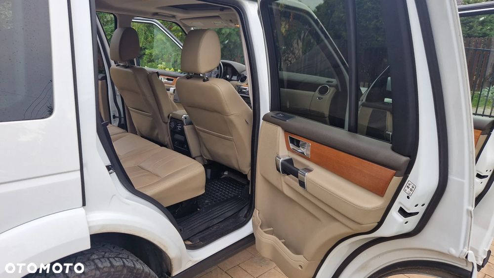 Land Rover Discovery 5.0 V8 HSE - 11