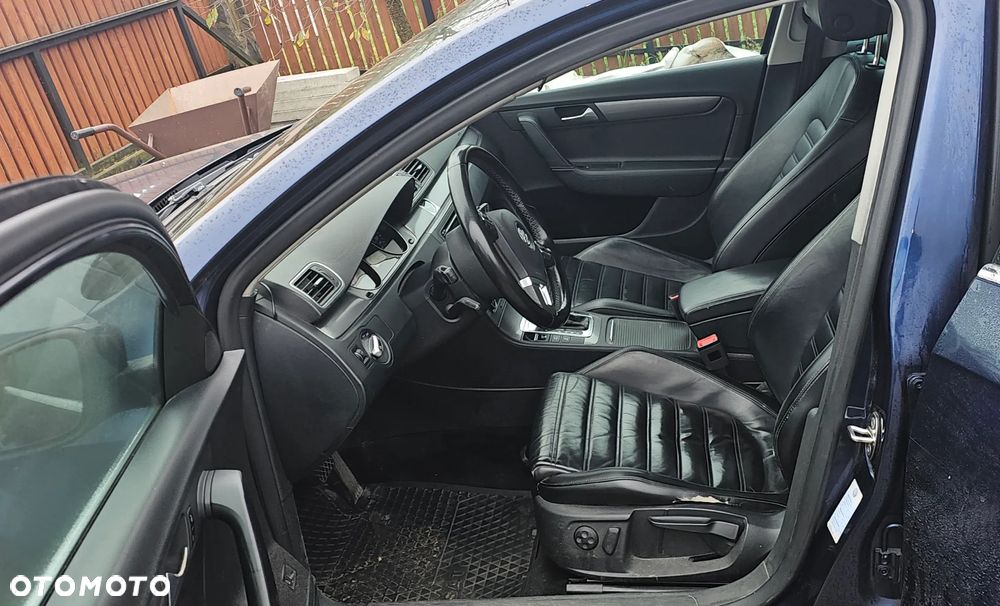 Volkswagen Passat - 7