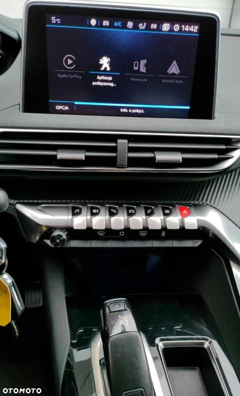 Peugeot 5008 - 18