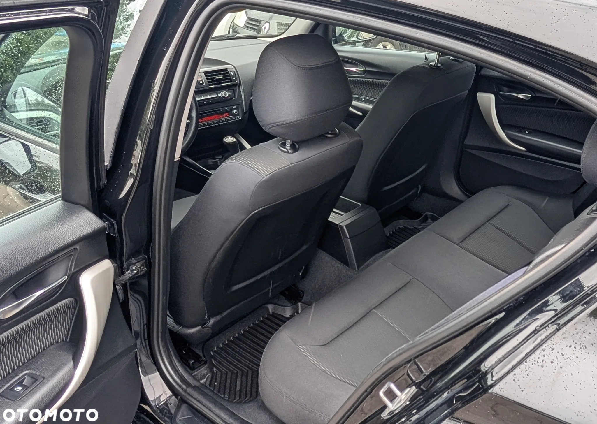 BMW Seria 1 114d - 12