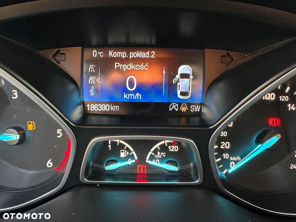 Ford Kuga 1.5 TDCi 2x4 Titanium - 11