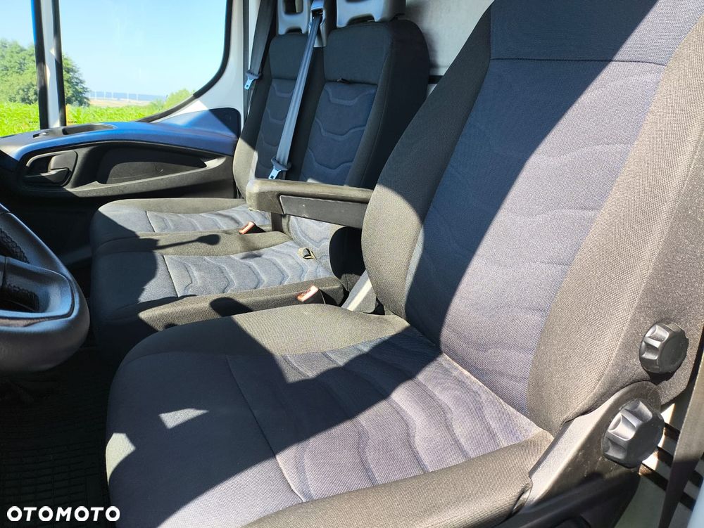 Iveco DAILY - 19