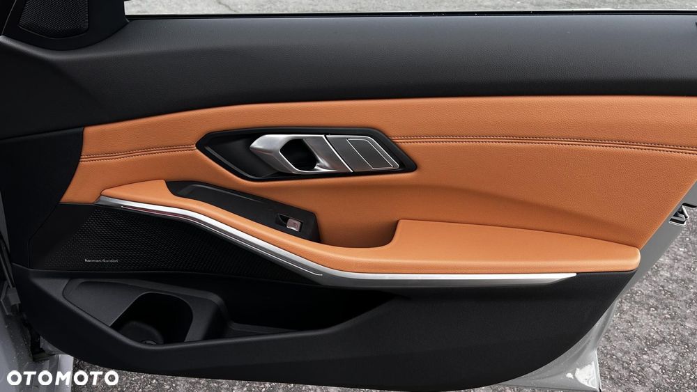 BMW Seria 3 - 21