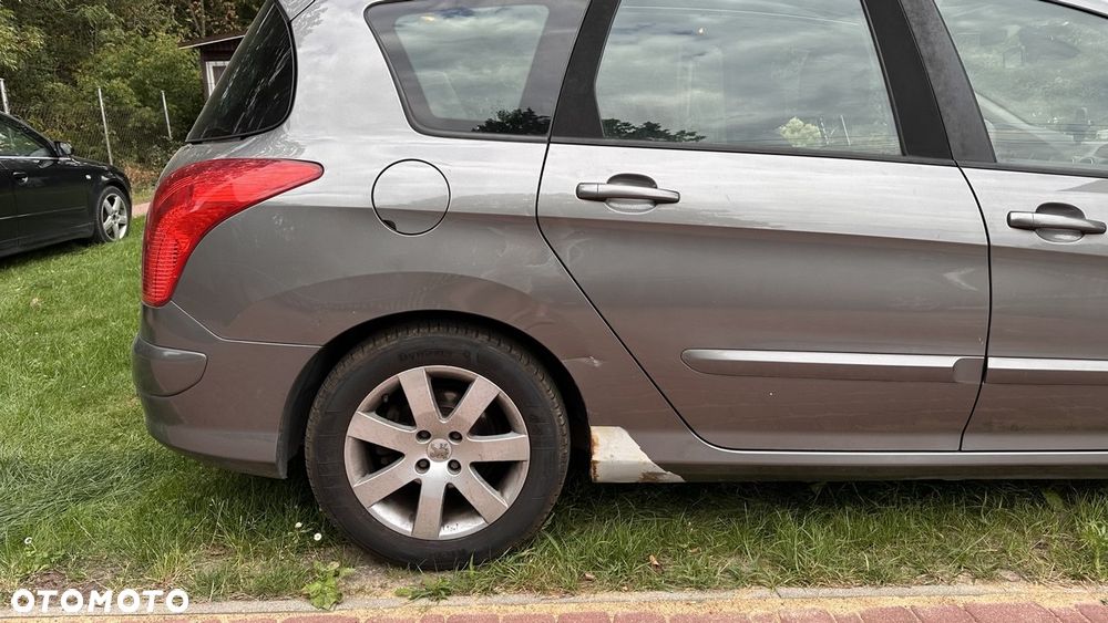 Peugeot 308 2.0 HDi Premium - 4