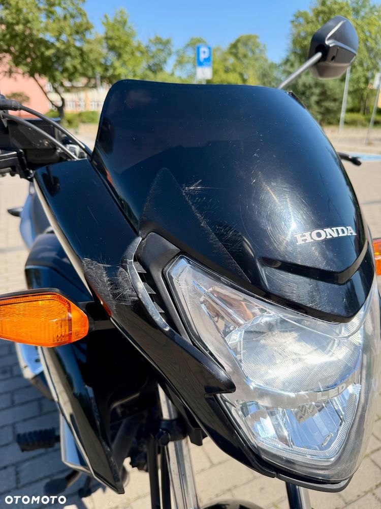 Honda CBF - 10